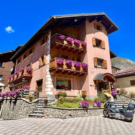 Hotel Adele Livigno Exterior foto