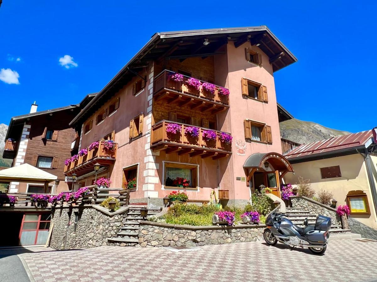 Hotel Adele Livigno Exterior foto