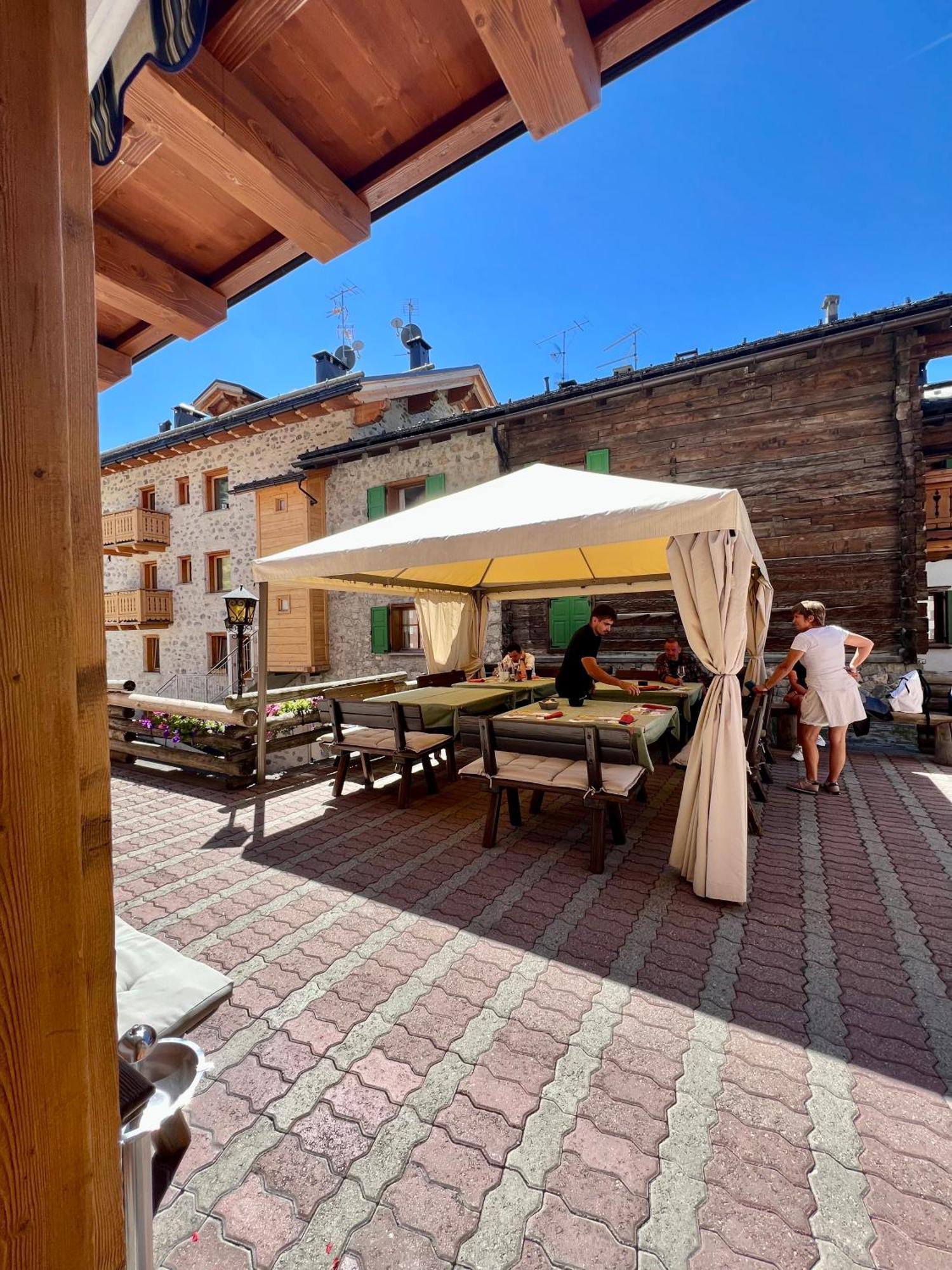Hotel Adele Livigno Exterior foto