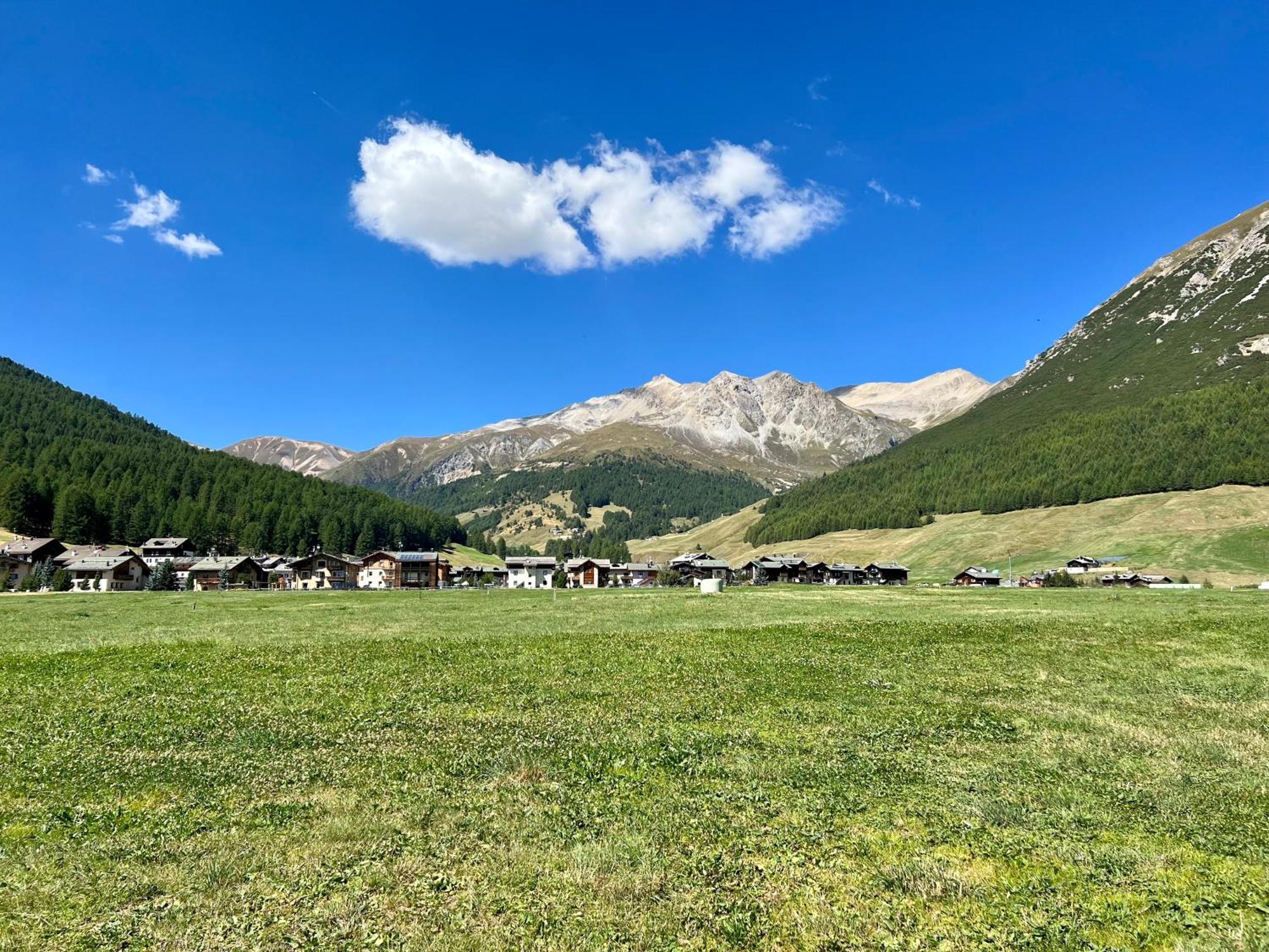 Hotel Adele Livigno Exterior foto