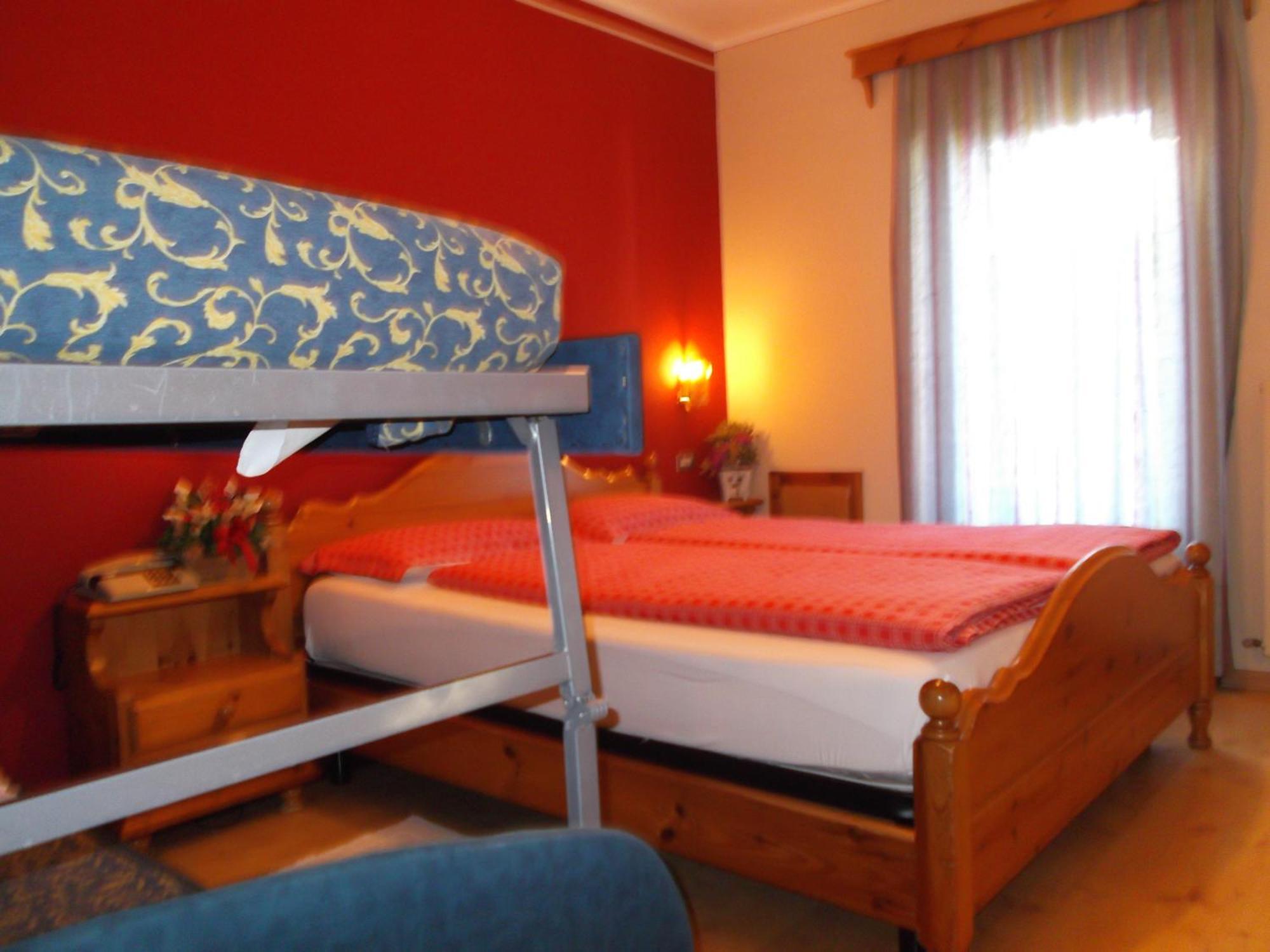 Hotel Adele Livigno Habitación foto